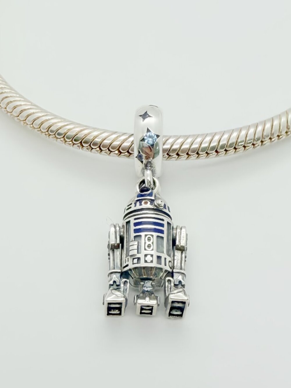 Pandora Star Wars R2-D2 Dangle Charm